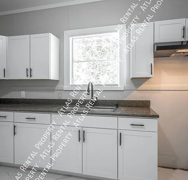 2515 Olive St — Photo 20