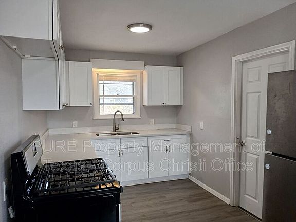 5th image of 3432 Olsen Dr