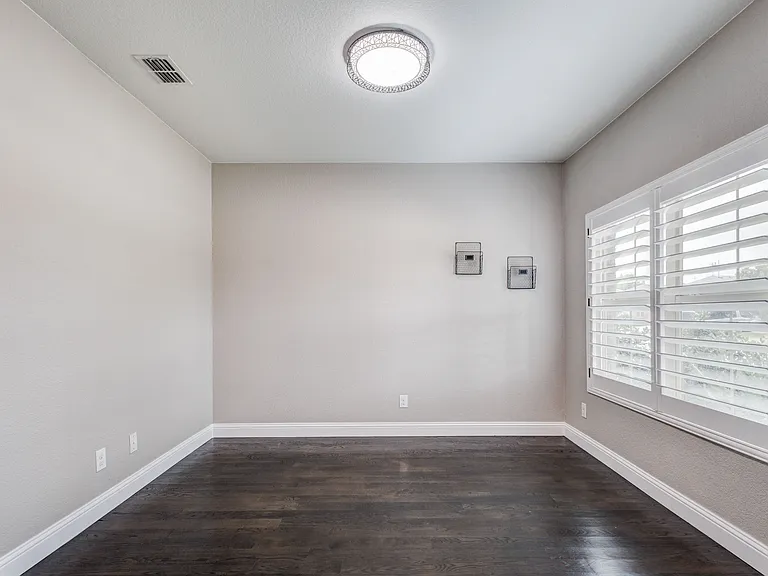 6317 Seagull Ln — Photo 3
