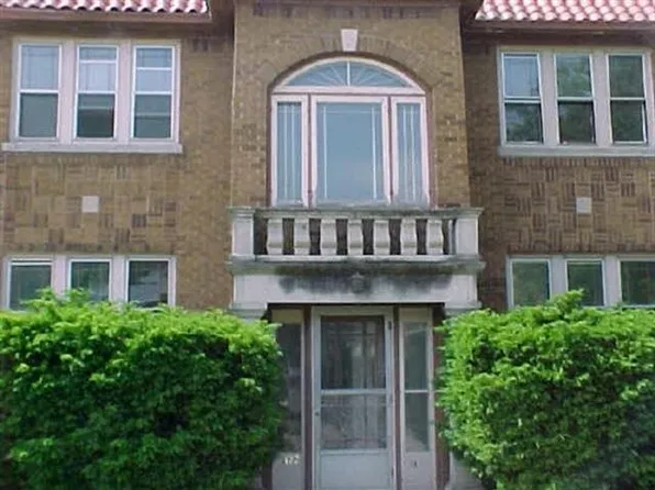 2122 Auburn St, Rockford, IL 61103