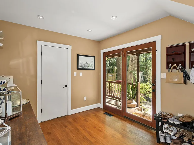 1677 Chinford Trl — Photo 12