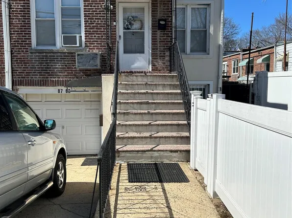 8762 Little Neck Parkway, Floral Park, NY 11001