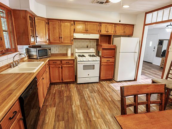 5th image of 417 Parker Dr #A