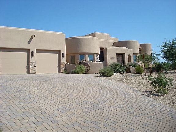 front view of home 