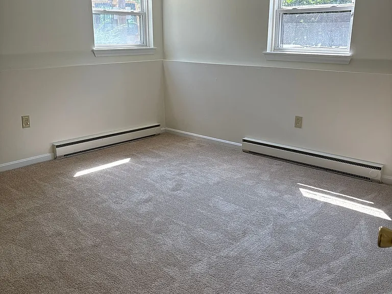 High Ridge Apartments - Two Bedroom One Bath Apartments - Heat & Hot Water Included — Photo 3