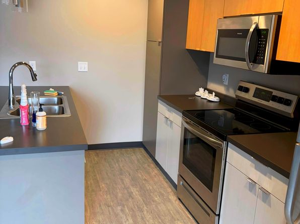 (undisclosed Address)