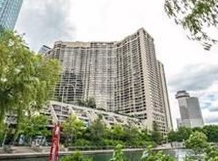65 Harbour Sq UNIT 2102, Toronto, ON M5J 2L4