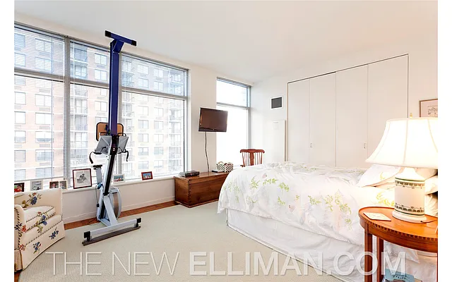 Rented by Douglas Elliman | media 18