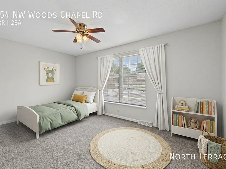 254 NW Woods Chapel Rd — Photo 6
