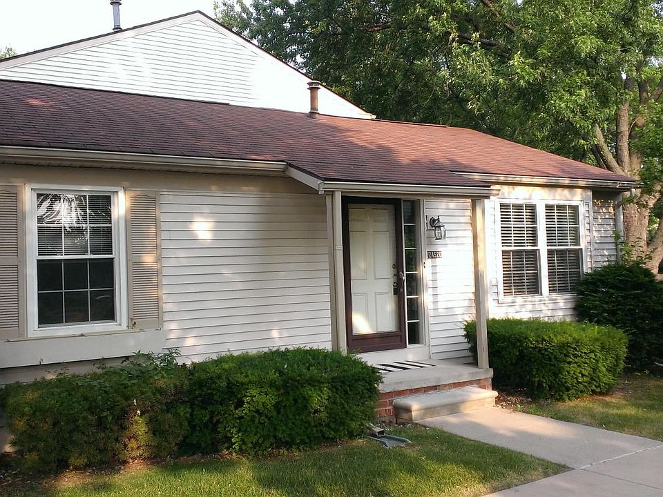 1st image of 24520 Bashian Dr #1