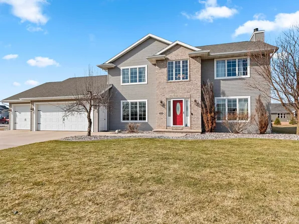 W5054 Birchwood Dr, Sherwood, WI 54169
