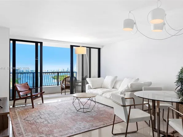 555 NE 15th St APT 26B, Miami, FL 33132