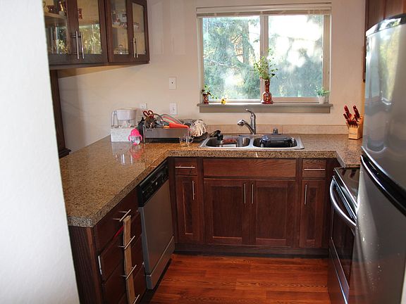 2nd image of 4121 124th Ave SE APT 204
