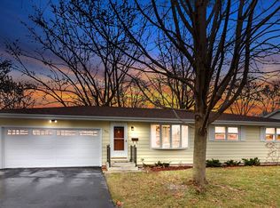 702 Kathleen Dr, Normal, IL 61761