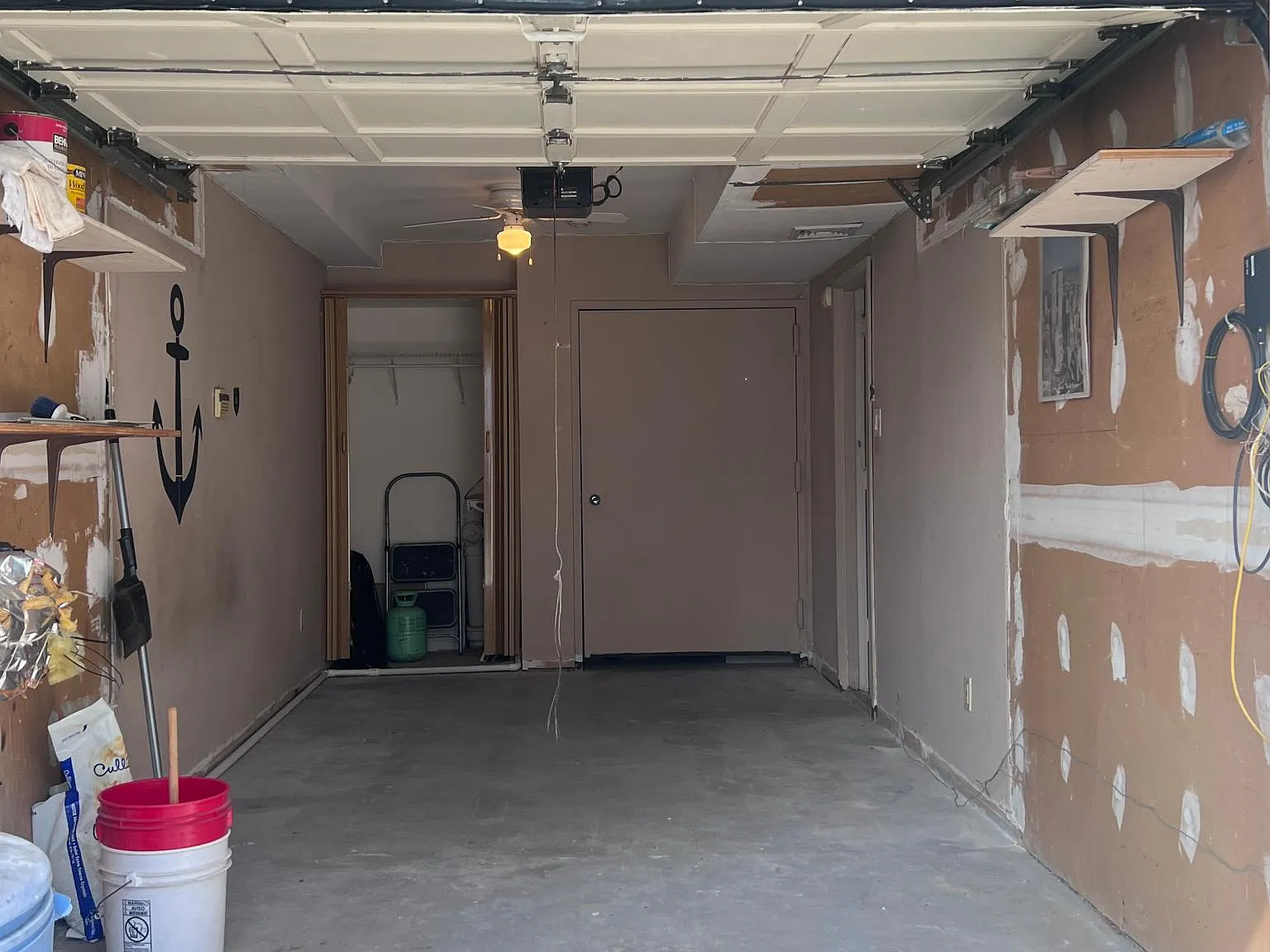 2 bed, 1600 sqft, $2,950 — Photo 2
