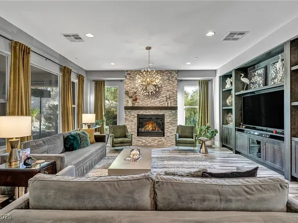 104 Contrada Fiore Dr, Henderson, NV 89011