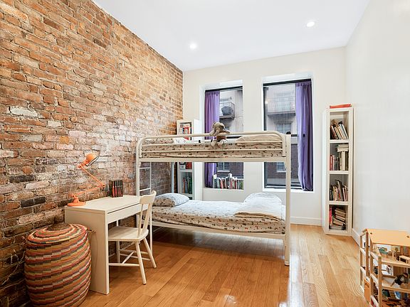 4th image of 580 Marcy Ave #1A