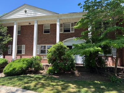 22 Manor Drive #205, Red Bank, NJ, 07701