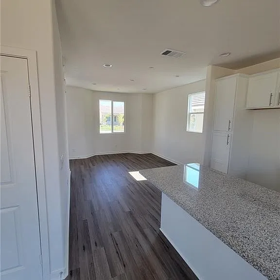 313 Faith Cir — Photo 11