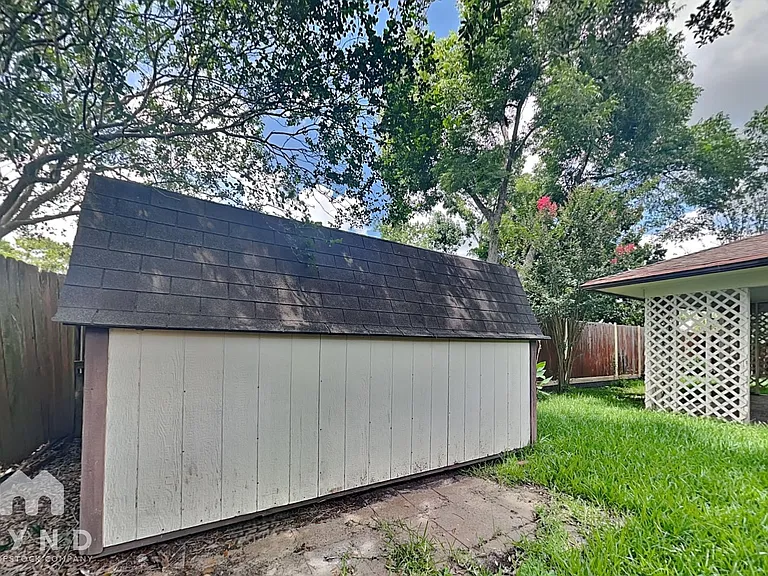 21702 Park York Dr — Photo 20