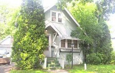 121 E Summit Ave, Fergus Falls, MN, 56537