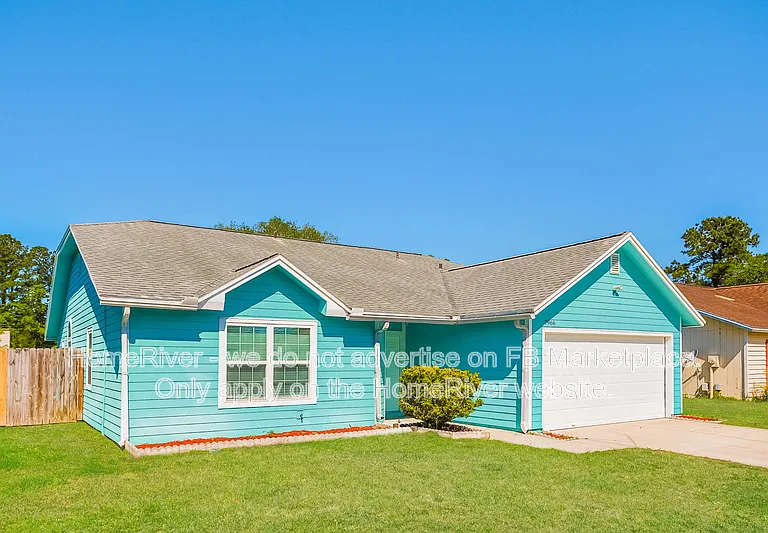 7966 Amandas Crossing Dr E — Photo 2