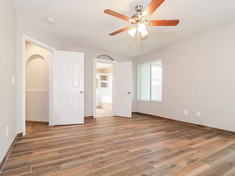 4853 W Kristal Way — Photo 10