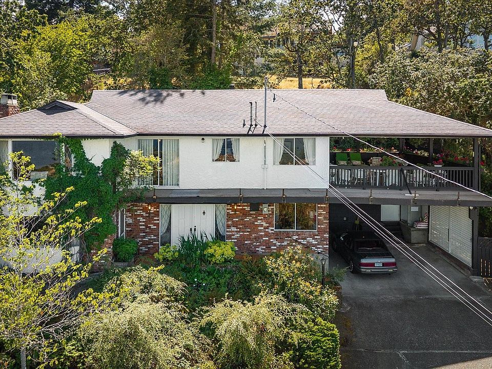 1st image of 3647 Overlook Dr