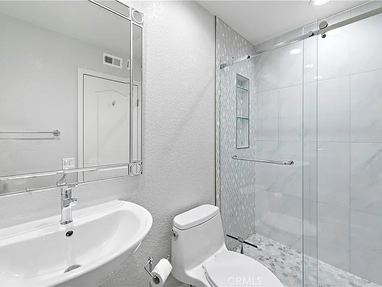 82 Tennis Villas Dr — Photo 38