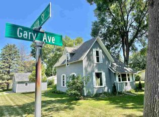1401 Gary Ave, Spirit Lake, IA 51360