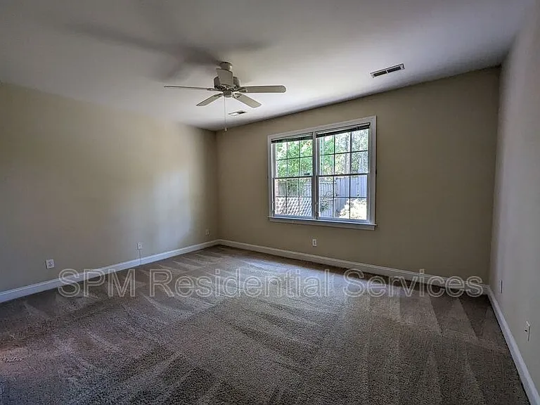 233 Racine Dr #18 — Photo 7