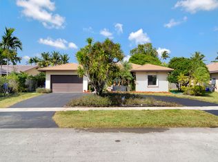 3531 N 37th St, Hollywood, FL 33021