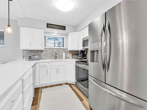 5th image of 16841 Heritage Bay Rd