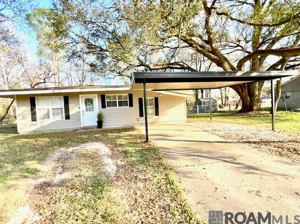 2330 S Woodcrest Ave, Denham Springs, LA 70726