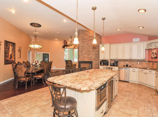 101 Double Creek Pkwy, Freehold, NJ 07728