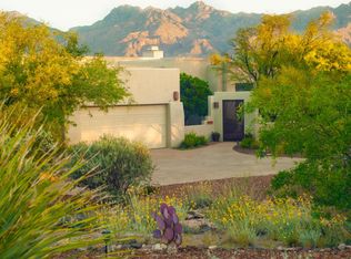 8761 E Bear Paw Pl, Tucson, AZ 85749