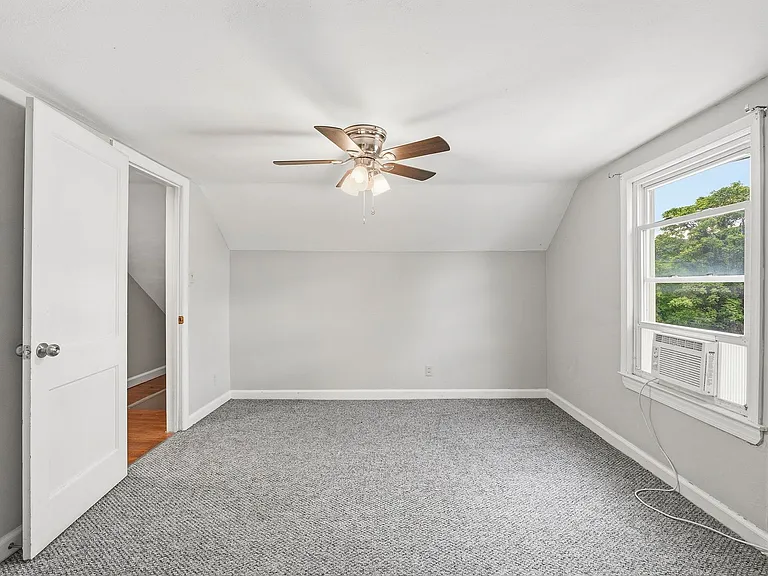 1625 Padbury Ave SE — Photo 25