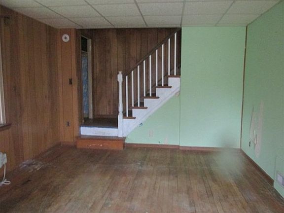 Additional Living Room