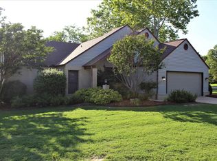 700 Chipper Dr, Mountain Home, AR 72653