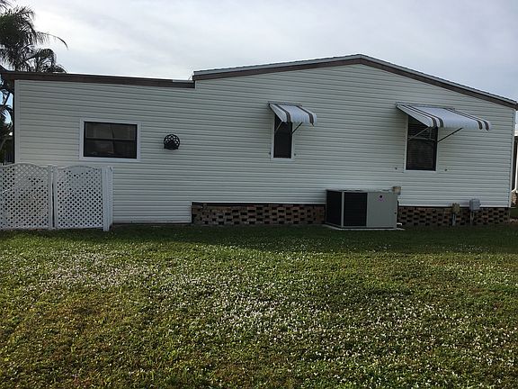 2nd image of 9799 Sugarberry Way