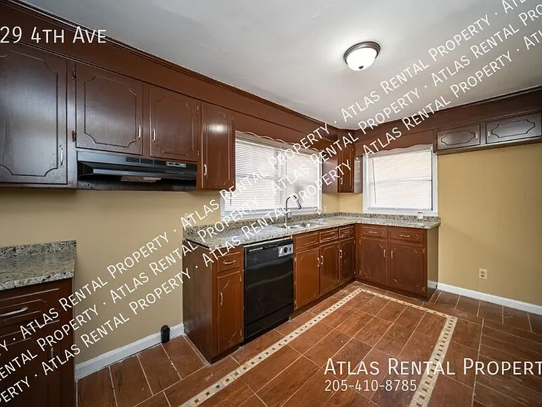 129 4th Ave — Photo 12