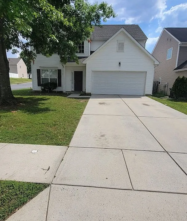 2003 Moss Creek Dr