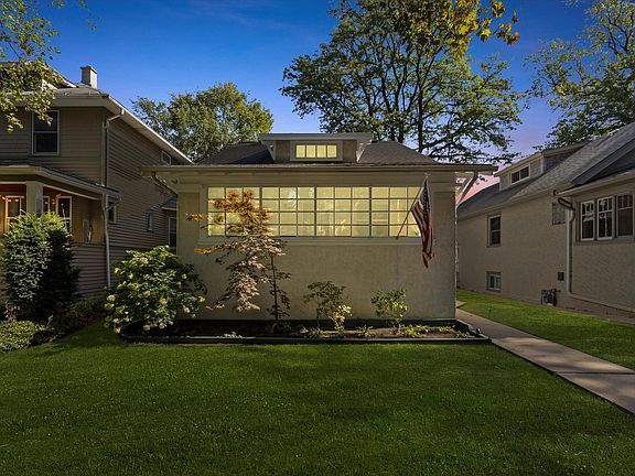 4th image of 1024 Wisconsin Ave