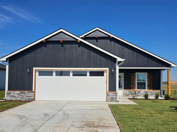 1230 E Northridge St, Valley Center, KS 67147
