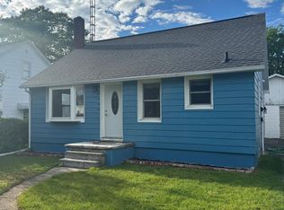 1154 W Friedrich St, Rogers City, MI 49779