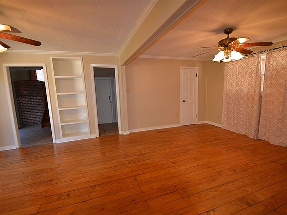 5th image of 192 Shady Hill Dr