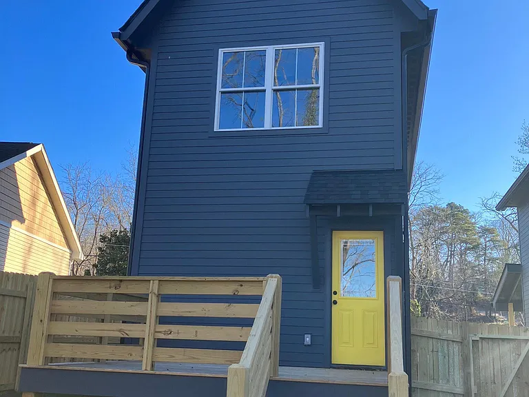 12 Ivy St — Photo 17