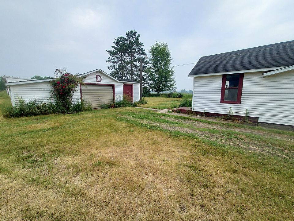 1086 Millbrook Rd, Blanchard, MI 49310 Zillow