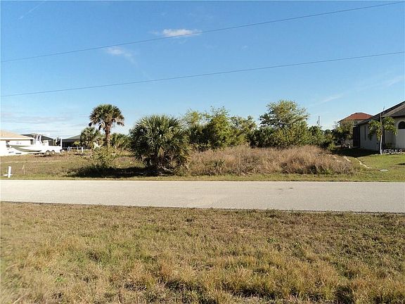 5th image of 13646 Begonia Cir