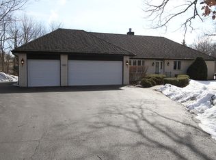 1312 Leinster Dr, Lemont, IL 60439